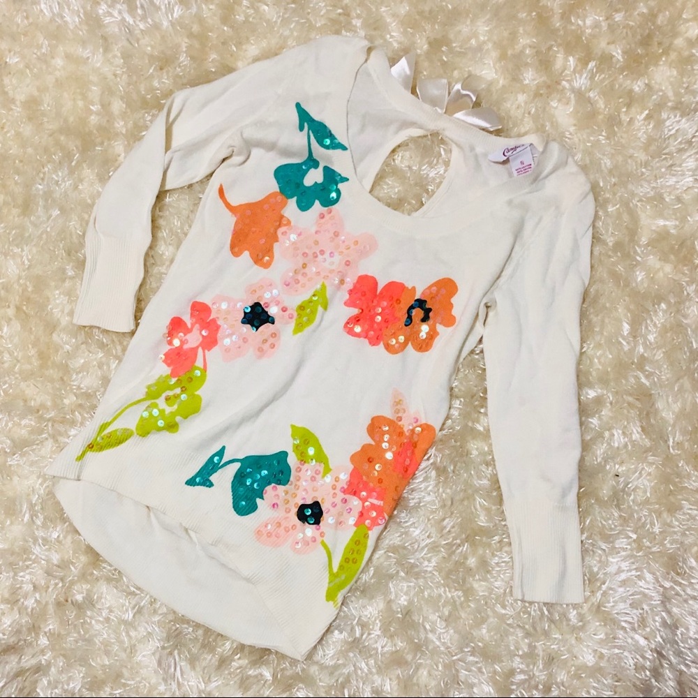 NWOT! CANDIE’S Floral Sequin Bow Back Top